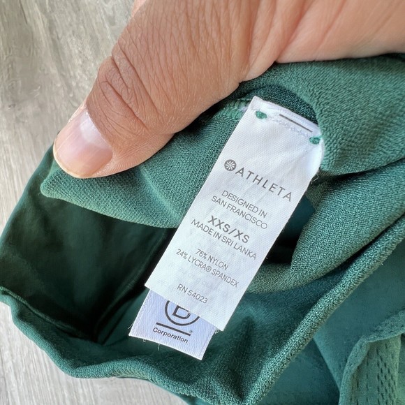 Athleta Dragonfly Green Pavana 7/8 Tight Yoga Fitness Pant #405734 XS/XXS - Picture 8 of 8